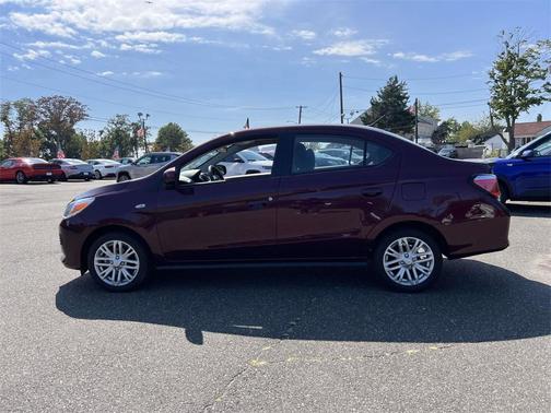 2024 Mitsubishi Mirage G4 LE