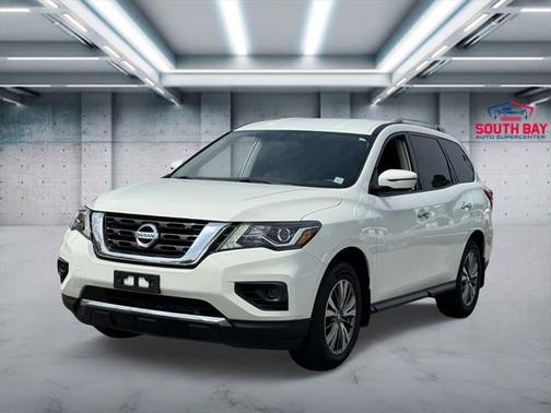 2019 Nissan Pathfinder S