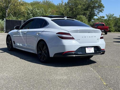 2023 Genesis G70 2.0T AWD
