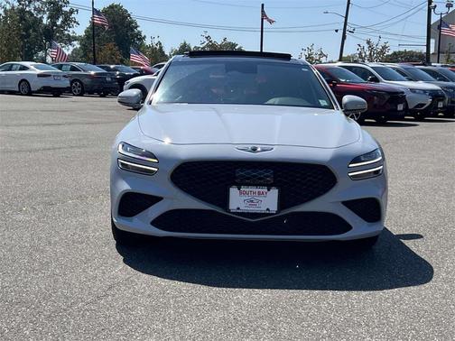 2023 Genesis G70 2.0T AWD