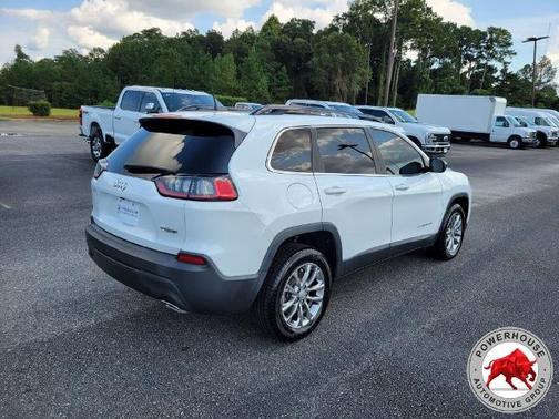 Bright White Clearcoat 2022 Jeep Cherokee LATITUDE LUX