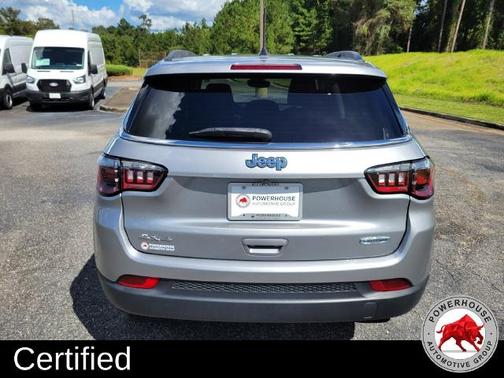 Billet Silver Metallic Clearcoat 2022 Jeep Compass LATITUDE