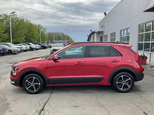 2025 Kia Niro EX