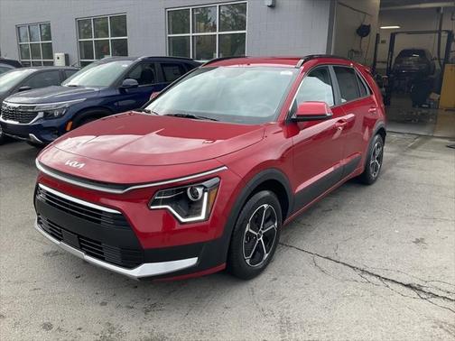 2025 Kia Niro EX