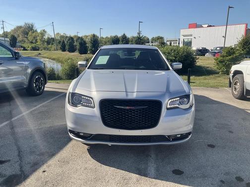 2023 Chrysler 300 S