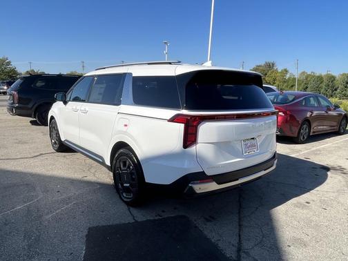 2026 Kia Carnival Hybrid SX