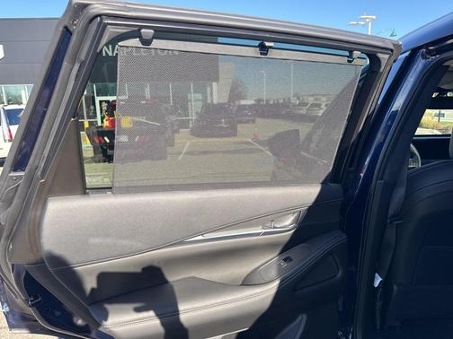 2022 INFINITI QX60 Luxe