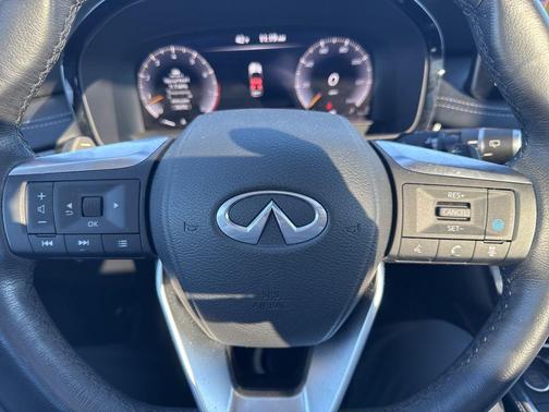 2022 INFINITI QX60 Luxe