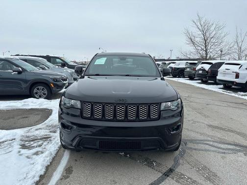 2018 Jeep Grand Cherokee Altitude