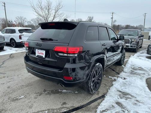 2018 Jeep Grand Cherokee Altitude
