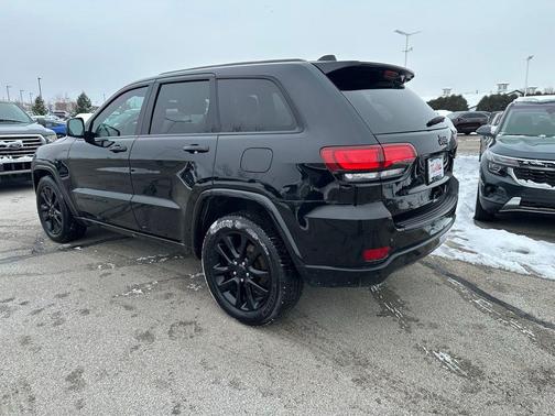 2018 Jeep Grand Cherokee Altitude