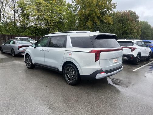 2026 Kia Carnival Hybrid EX