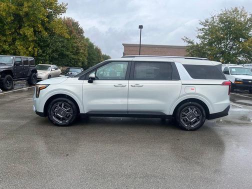 2026 Kia Carnival Hybrid EX