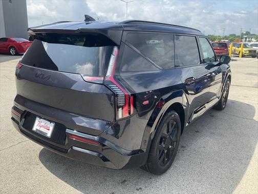 2026 Kia EV9 Land