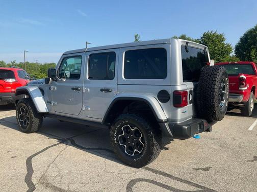 Silver Zynith Clearcoat 2023 Jeep Wrangler 4xe Rubicon
