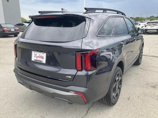 2025 Kia Sorento EX