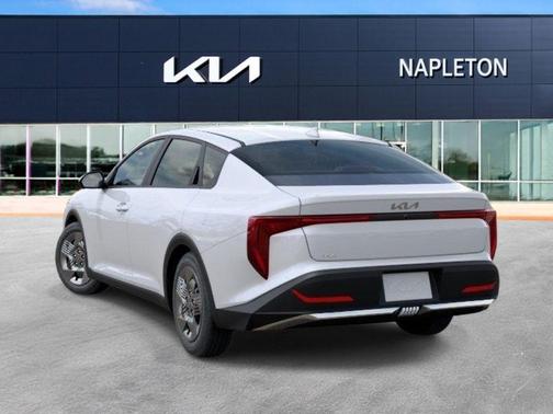 Snow White Pearl 2026 Kia K4 LX