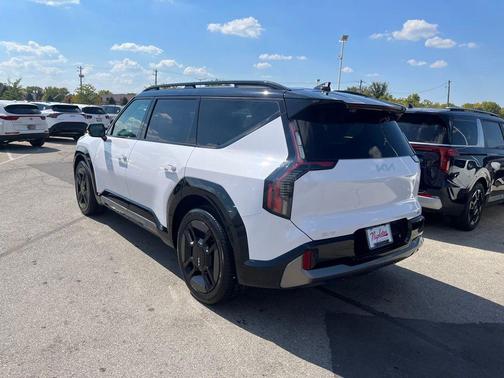 2026 Kia EV9 GT-Line