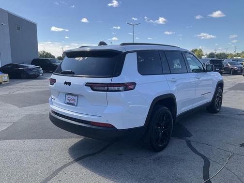 2024 Jeep Grand Cherokee L Altitude