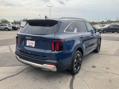 2025 Kia Sorento S