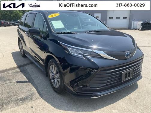 2021 Toyota Sienna LE