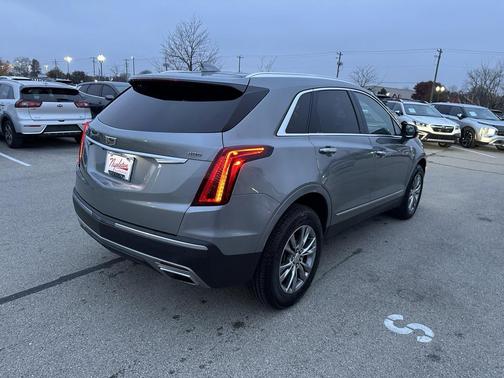 2023 Cadillac XT5 Premium Luxury