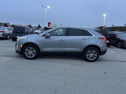 2023 Cadillac XT5 Premium Luxury