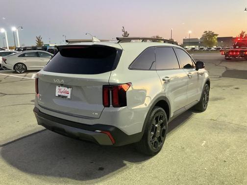 2024 Kia Sorento EX