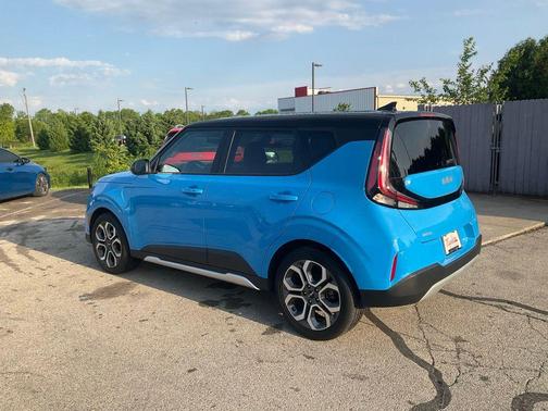 Surf Blue/Black 2025 Kia Soul EX