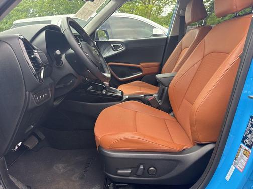 Surf Blue/Black 2025 Kia Soul EX