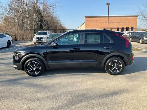 2025 Kia Niro EX