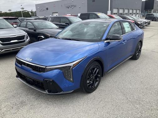 2025 Kia K4 GT-Line Turbo