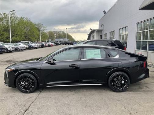 2025 Kia K4 GT-Line Turbo