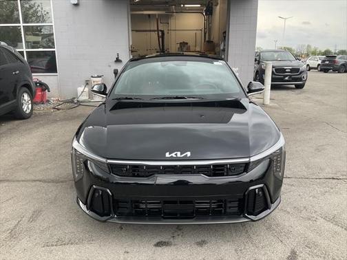 2025 Kia K4 GT-Line Turbo