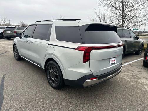 2026 Kia Carnival SX