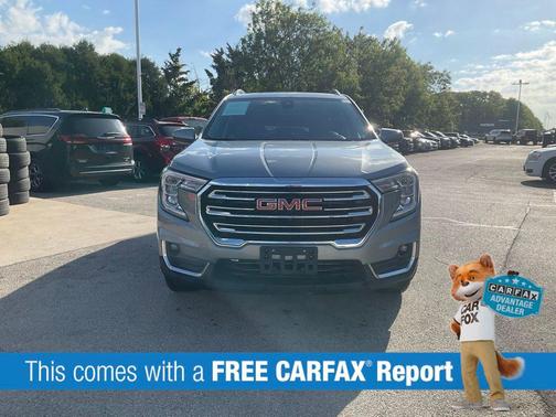 Sterling Metallic 2024 GMC Terrain SLT