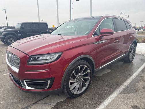 2019 Lincoln Nautilus Reserve