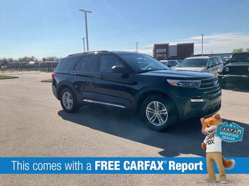 Black Metallic 2024 Ford Explorer XLT