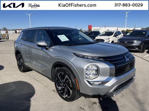 2024 Mitsubishi Outlander SE