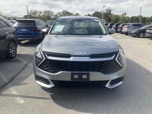 2024 Kia Sportage LX