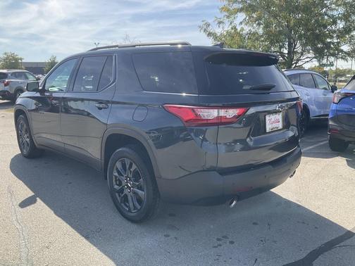 2021 Chevrolet Traverse RS