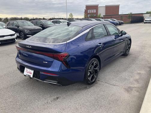 2025 Kia K5 GT-Line