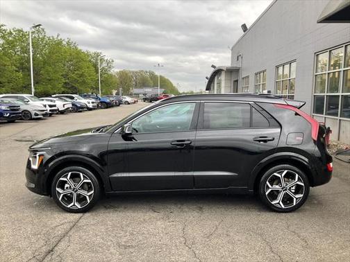 2025 Kia Niro Touring