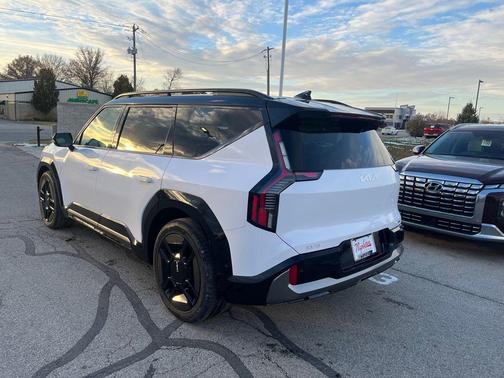 2026 Kia EV9 GT-Line