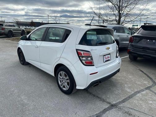 2017 Chevrolet Sonic LT