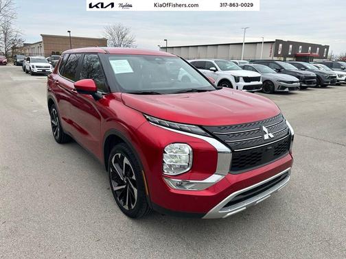 2024 Mitsubishi Outlander SE
