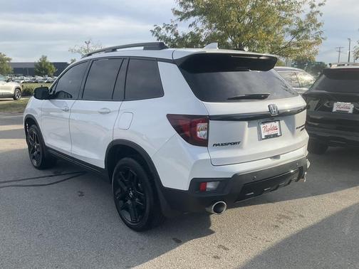 2024 Honda Passport Black Edition