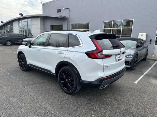 2023 Honda CR-V Hybrid Sport Touring AWD