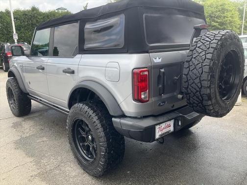 2022 Ford Bronco Black Diamond