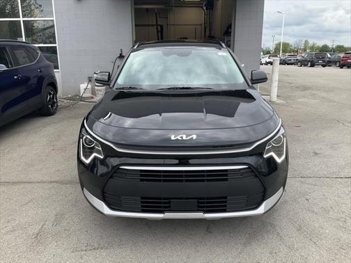 2025 Kia Niro EX